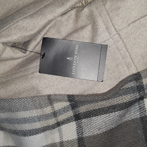 London Fog coat - Picture 2 of 3